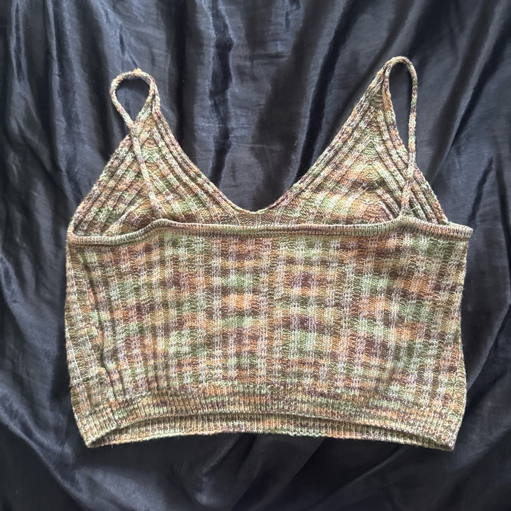 SHEIN Olive Knit Tank Top - Picture 3 of 4